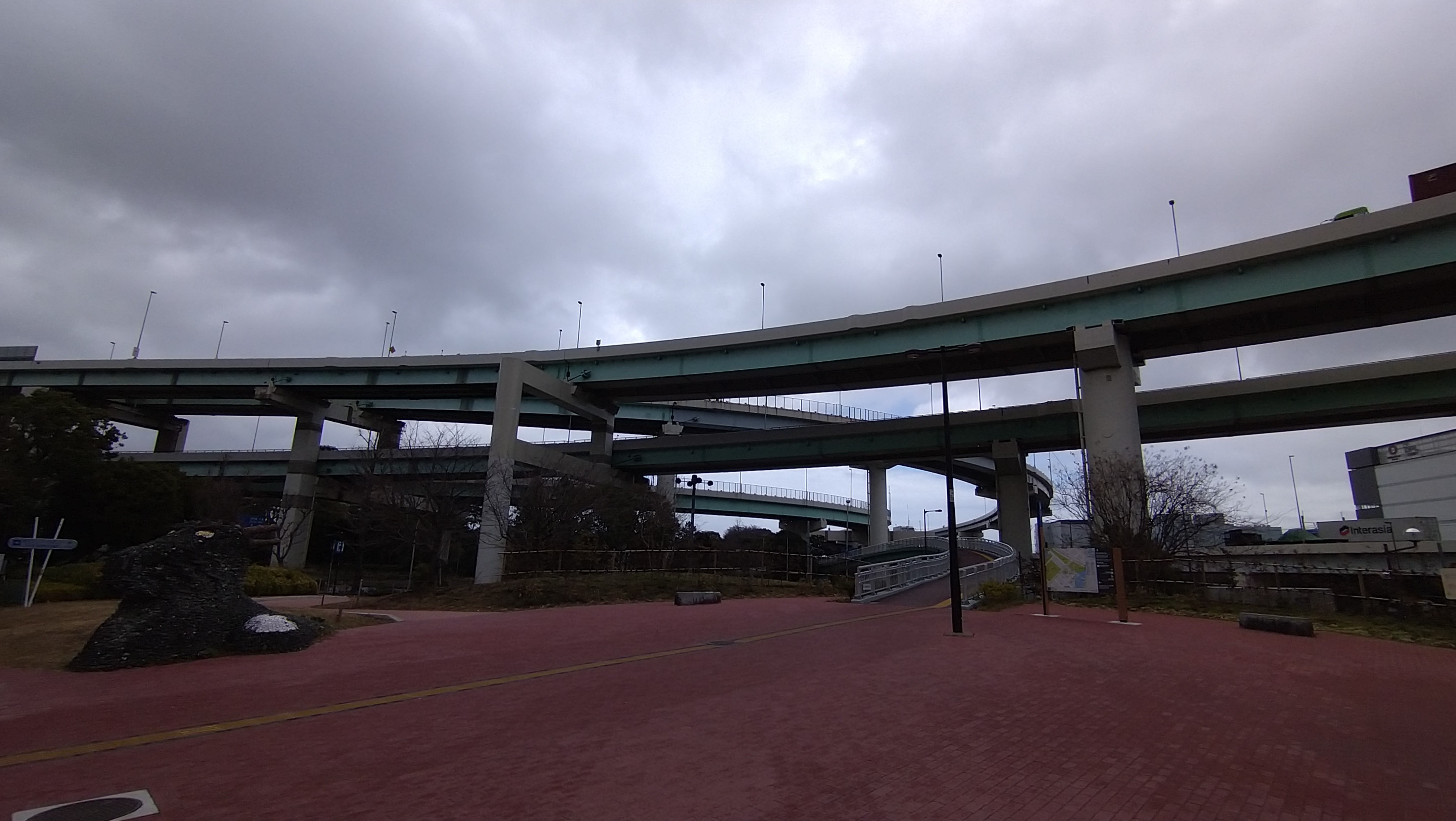 辰巳ジャンクション 多摩運送株式会社