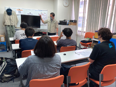 登録説明会